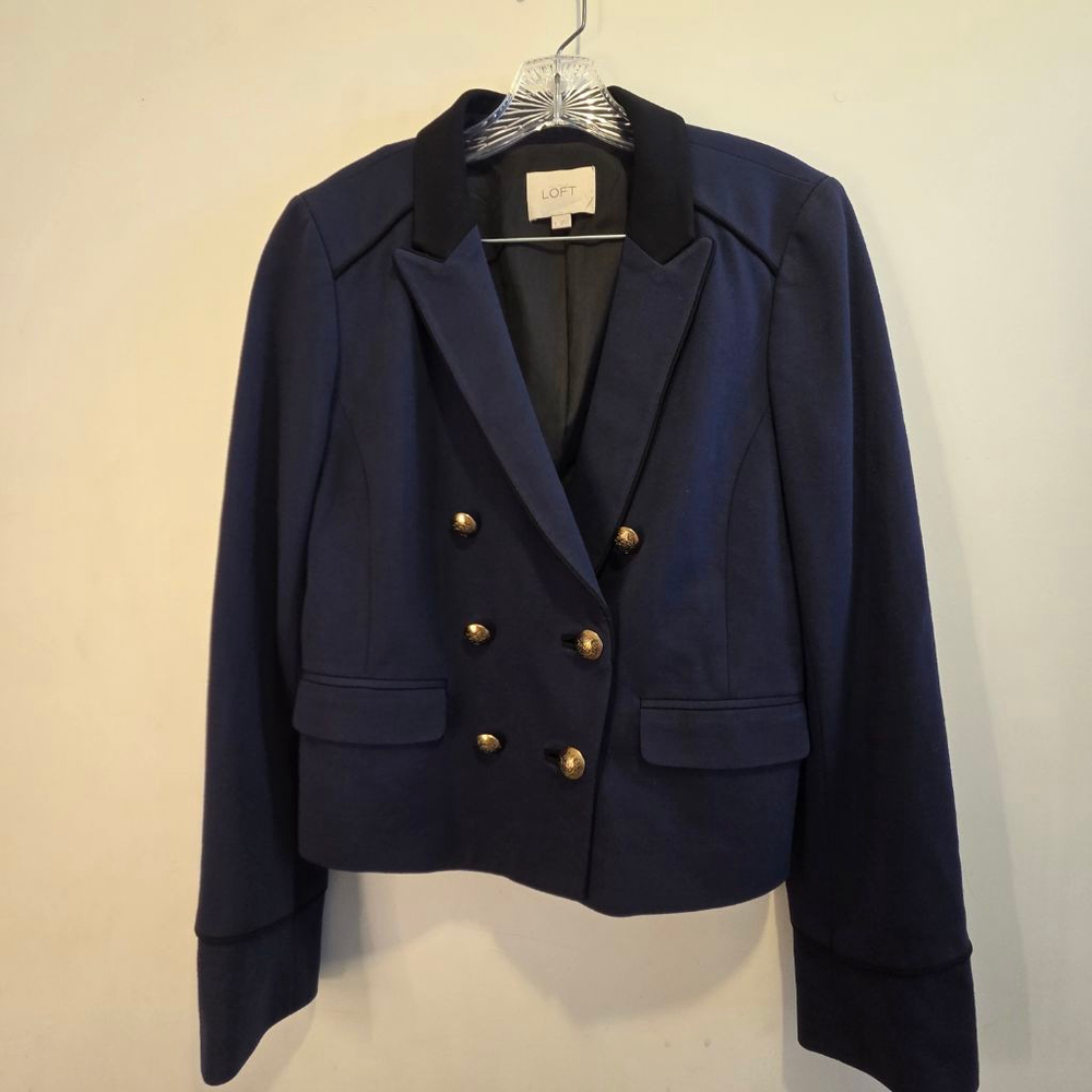 Women's LOFT Navy Blazer with Black Trim, Sz 8 Office Preppy Classy Chic Upscale